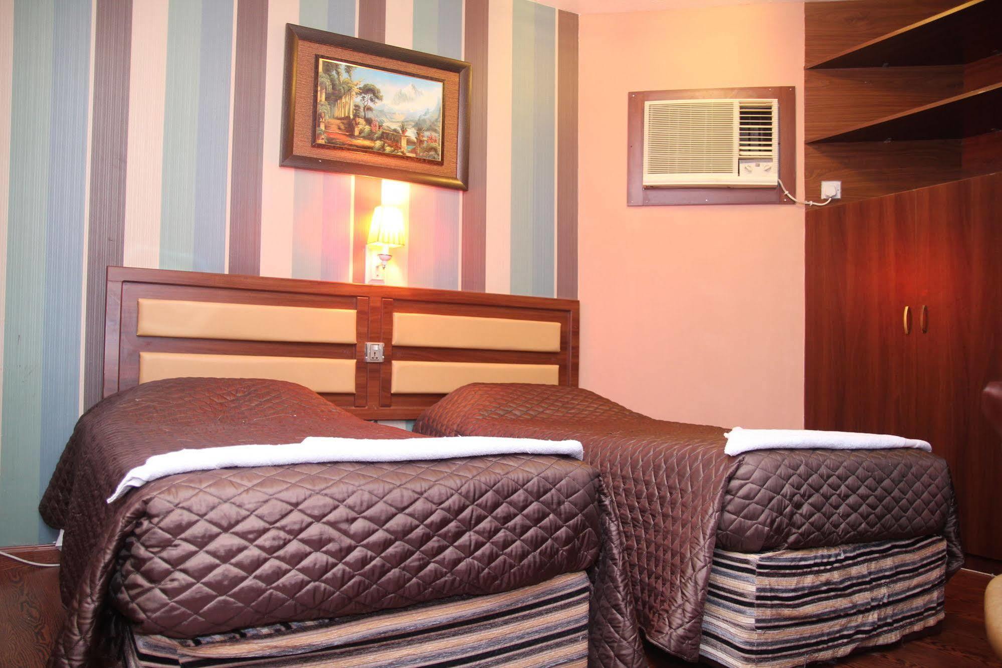 Oyo 329 Down Town Hotel Dubai Exterior photo